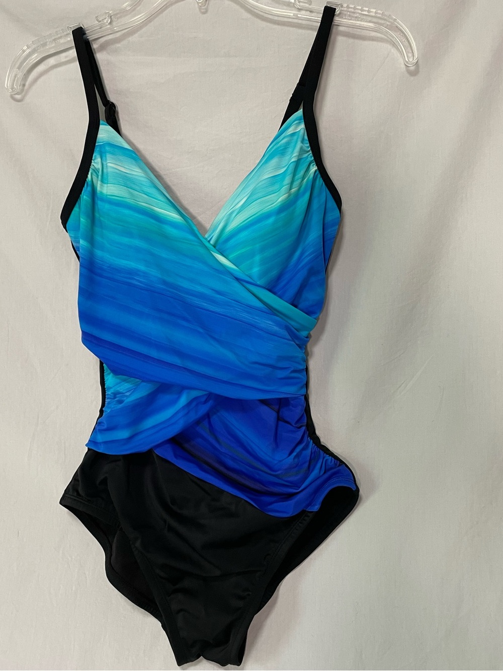 Embrace Your Curves by Miracle Brands One-Piece Swimsuit, Wrap, Gradient, Sz Sm